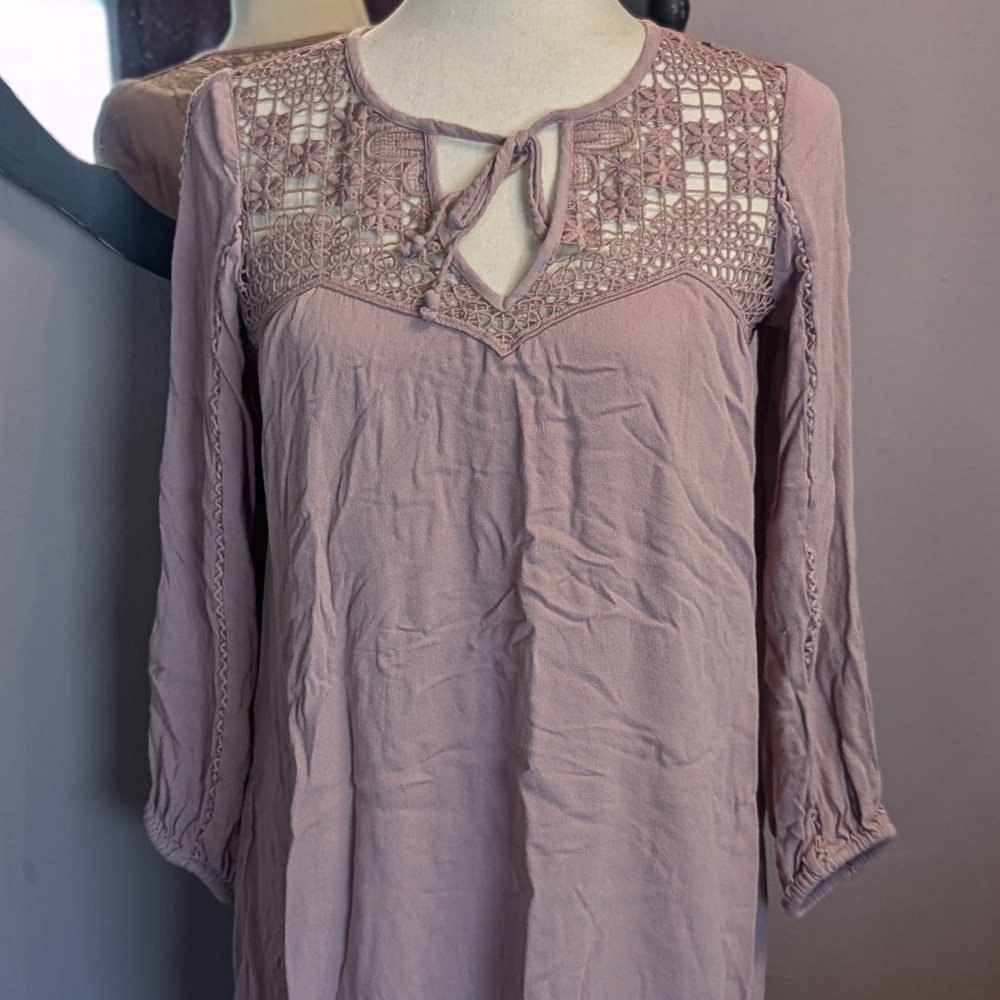 American Eagle Outfitters Mauve Crochet Dress